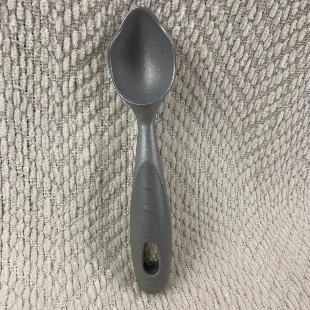 The Pampered Chef Ice Cream Scoop Gray Silicone Grip Handle Ergonomic Kitchen‎